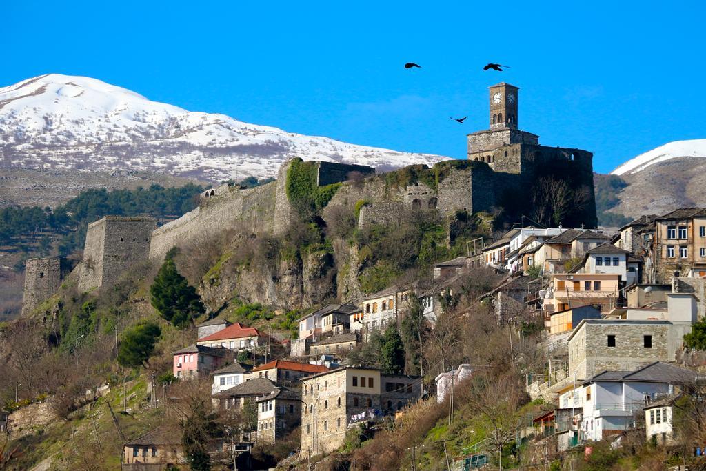 Stone City Hostel Gjirokastër المظهر الخارجي الصورة